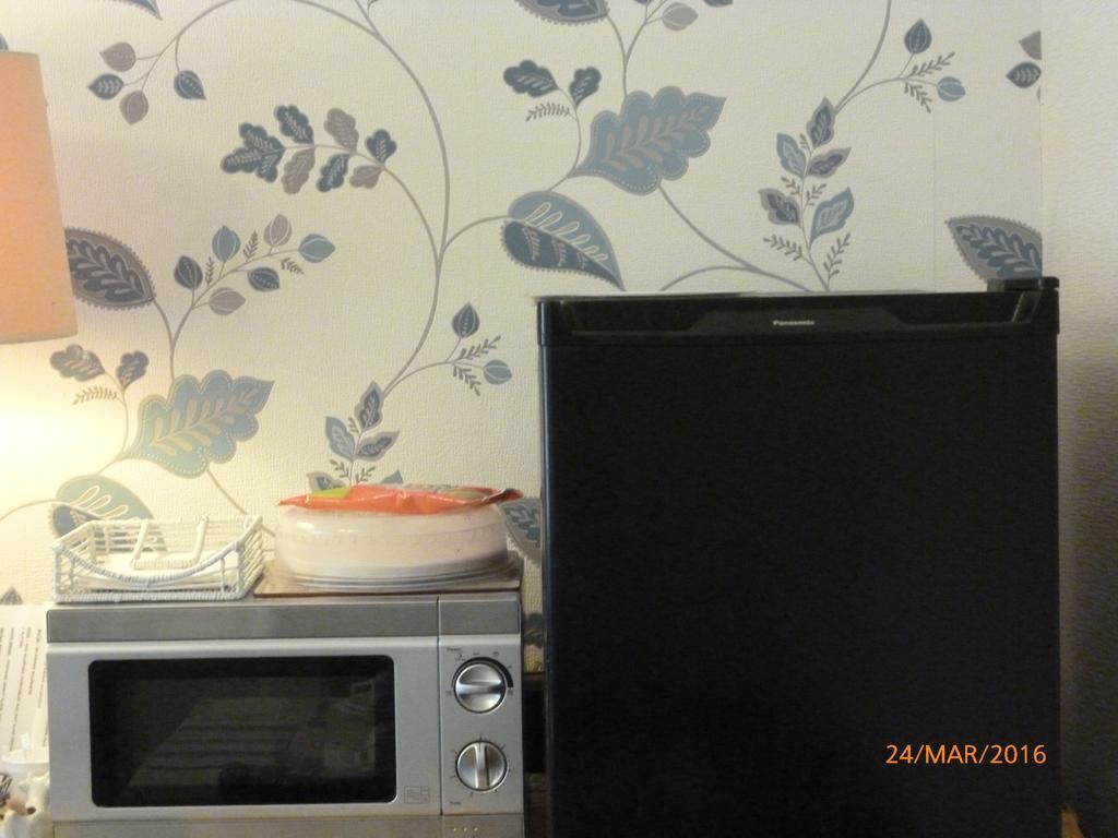 Grange Lodge Hotel - B&B London Bagian luar foto