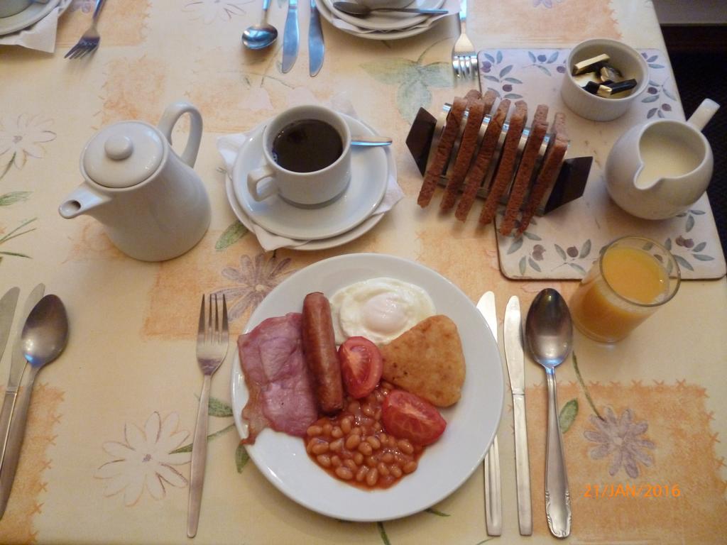 Grange Lodge Hotel - B&B London Bagian luar foto