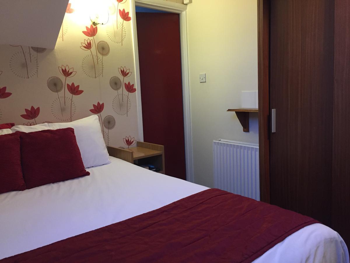 Grange Lodge Hotel - B&B London Bagian luar foto